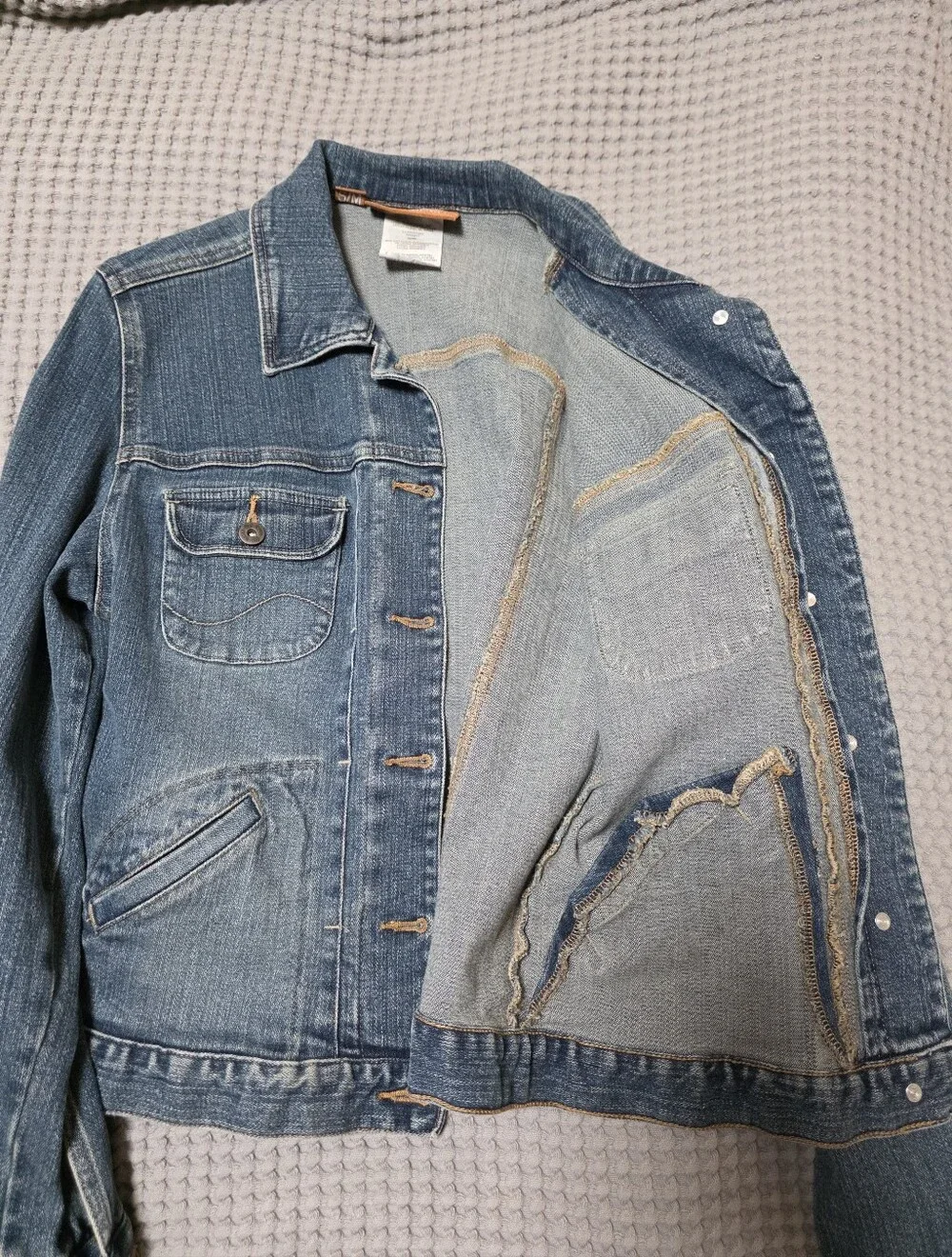 Lee this jacket